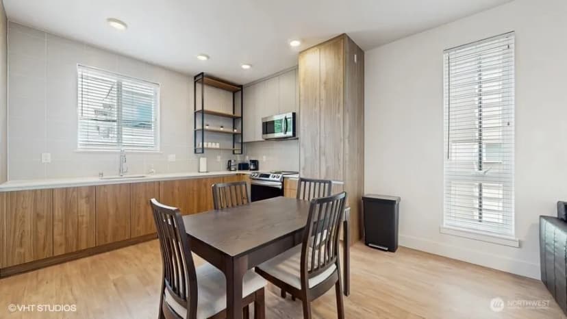 Property photo for 442 13th Avenue, Seattle photo 7
