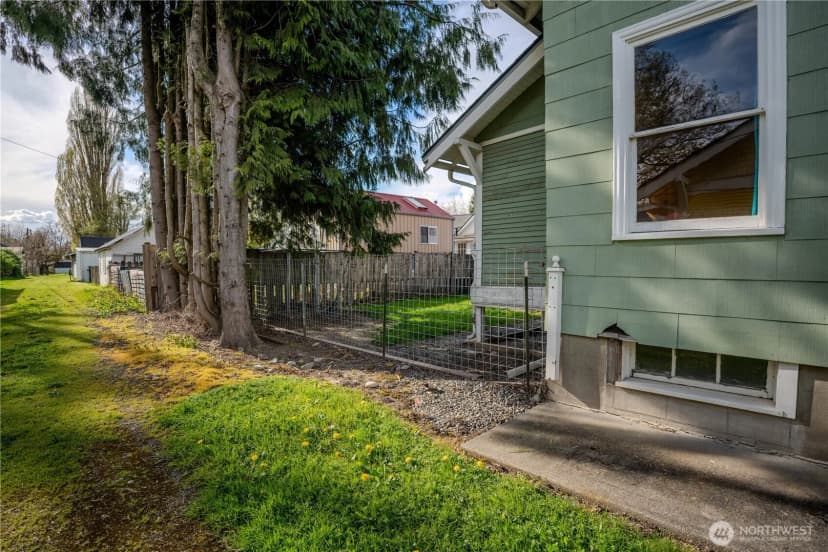 Property photo for 517 Lawson Street, Sumas photo 8