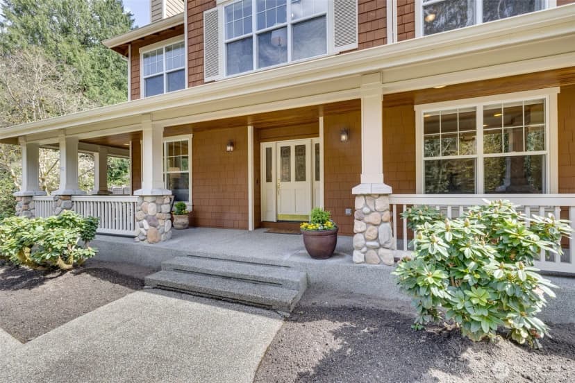 Property photo for 12118 198th Avenue Ne, Woodinville photo 2