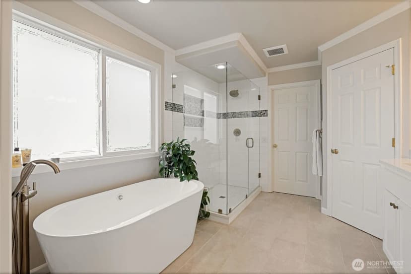 Property photo for 12118 198th Avenue Ne, Woodinville photo 22
