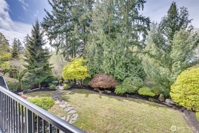 Property photo for 2753 204th Lane Ne, Sammamish photo 36