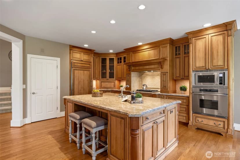 Property photo for 2753 204th Lane Ne, Sammamish photo 14