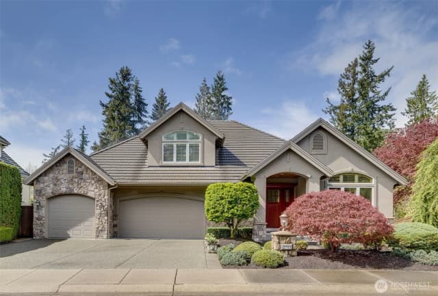 Property photo for 2753 204th Lane Ne, Sammamish photo 2