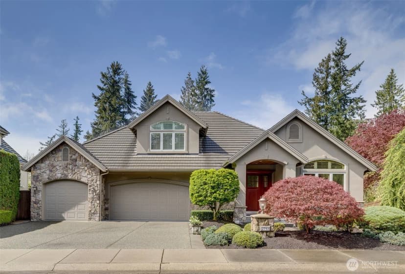 Property photo for 2753 204th Lane Ne, Sammamish photo 2