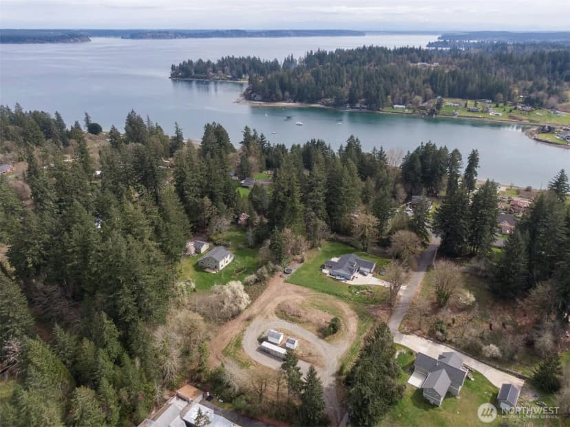 Property photo for 17227 4th Avenue Nw, Lakebay photo 28