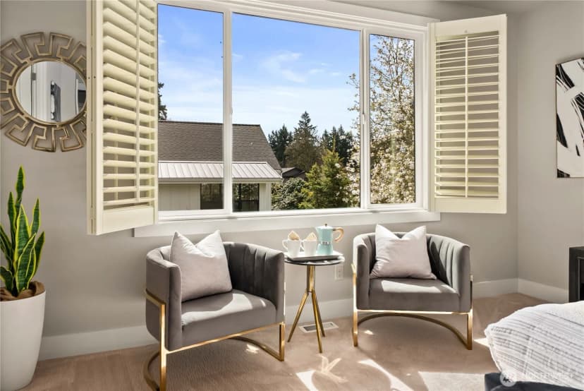 Property photo for 10933 Ne 60th Street, Kirkland photo 25