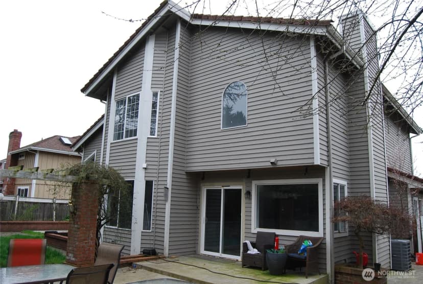 Property photo for 5911 54th Street W, University Place photo 3