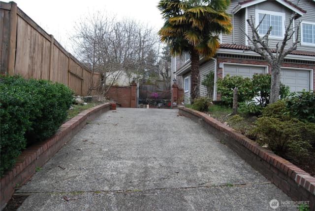 Property photo for 5911 54th Street W, University Place photo 2