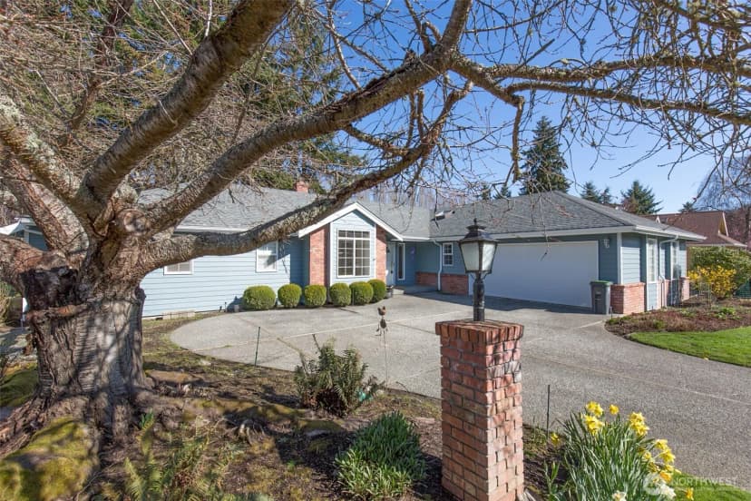 Property photo for 170 Hurricane Ridge Drive, Sequim photo 3