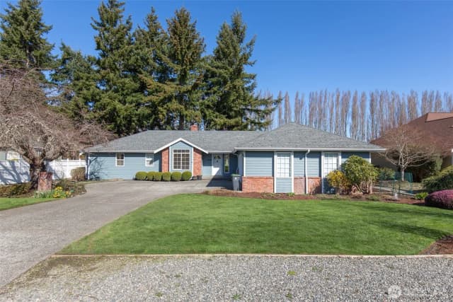 Property photo for 170 Hurricane Ridge Drive, Sequim photo 2