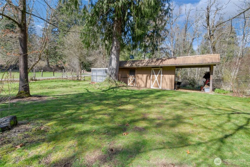 Property photo for 102 40 Crumb Road, Morton photo 32