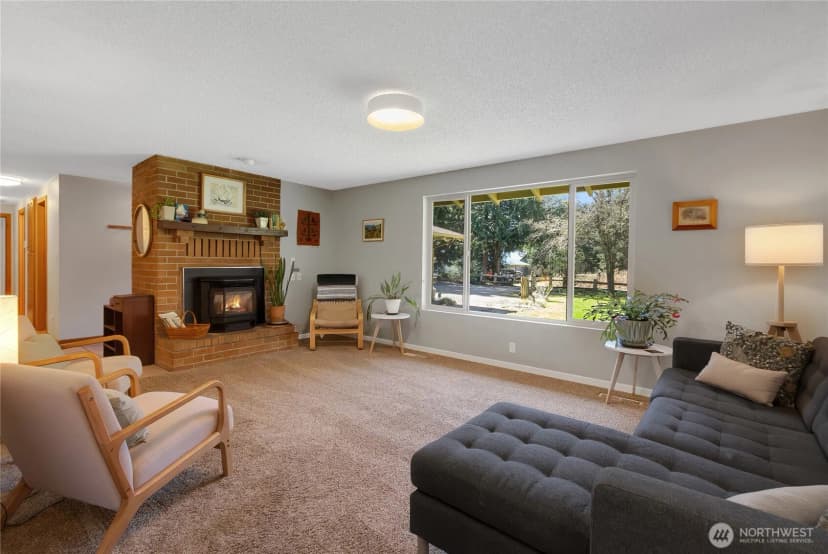 Property photo for 102 40 Crumb Road, Morton photo 11