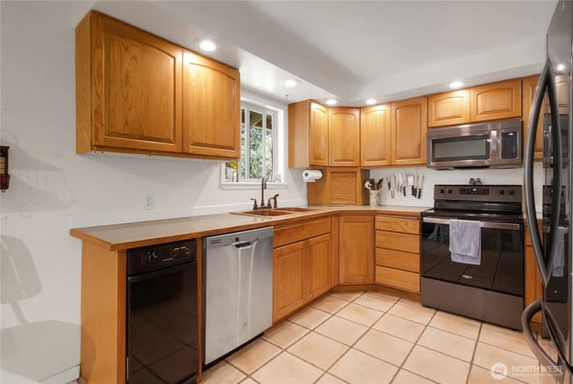 Property photo for 102 40 Crumb Road, Morton photo 14
