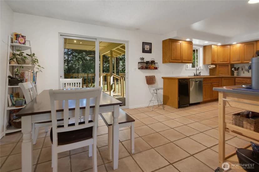 Property photo for 102 40 Crumb Road, Morton photo 12