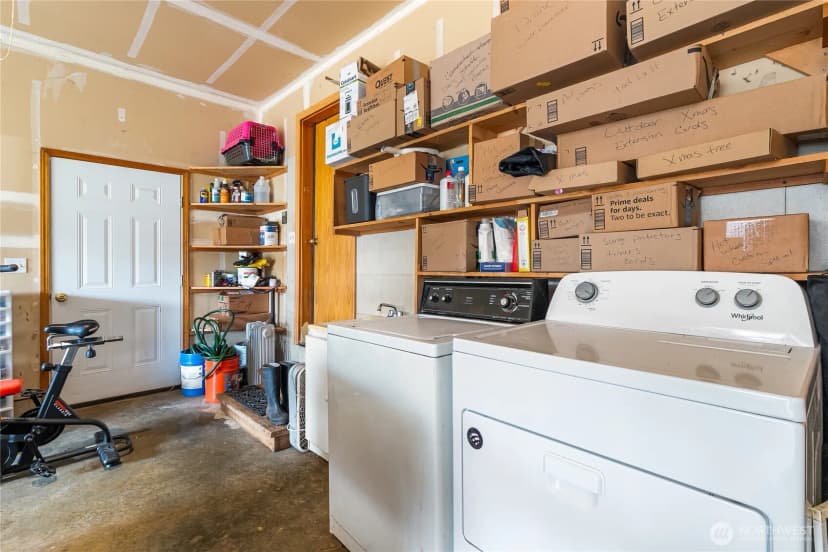 Property photo for 2236 Oak Street, Lynden photo 24