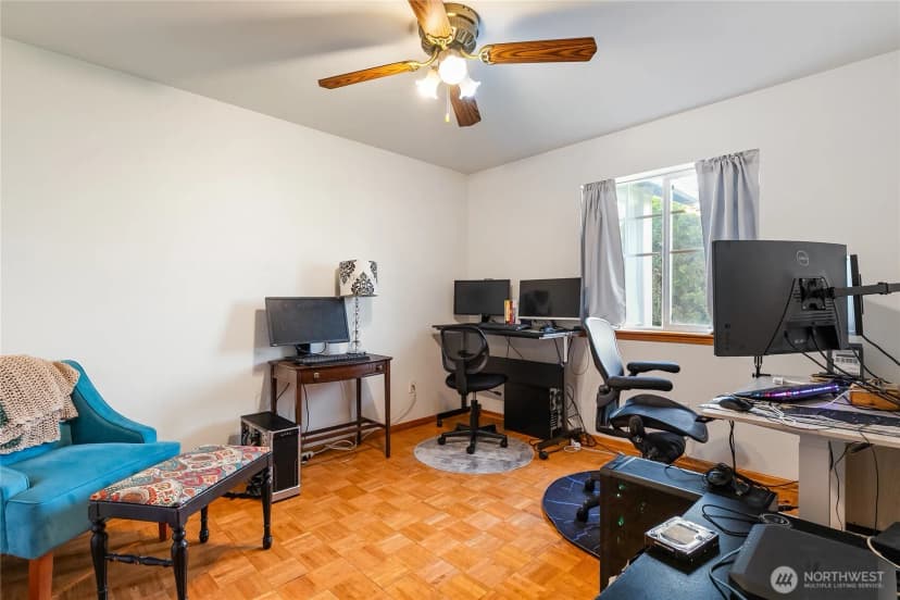 Property photo for 2236 Oak Street, Lynden photo 18