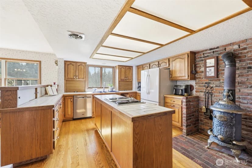 Property photo for 2723 Key Peninsula Highway Sw, Lakebay photo 8
