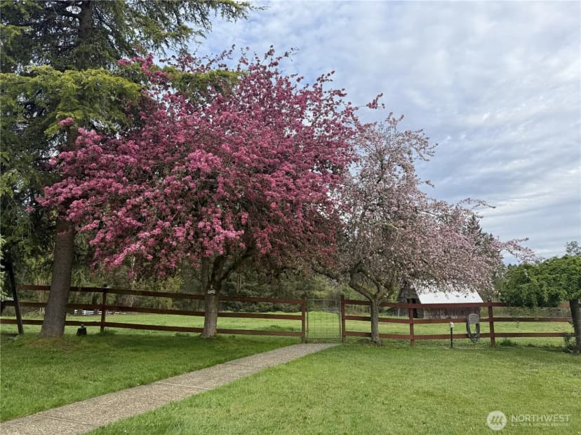 Property photo for 2723 Key Peninsula Highway Sw, Lakebay photo 28