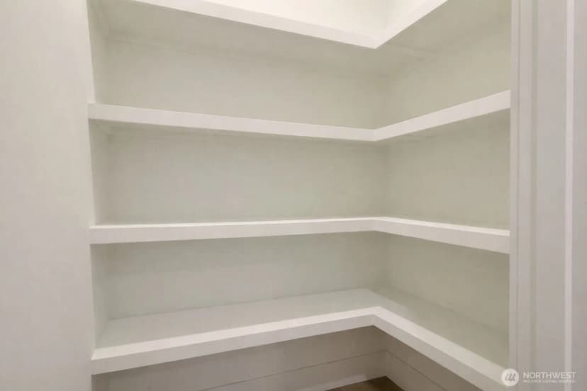 Property photo for 275 Island Boulevard, Fox Island photo 11