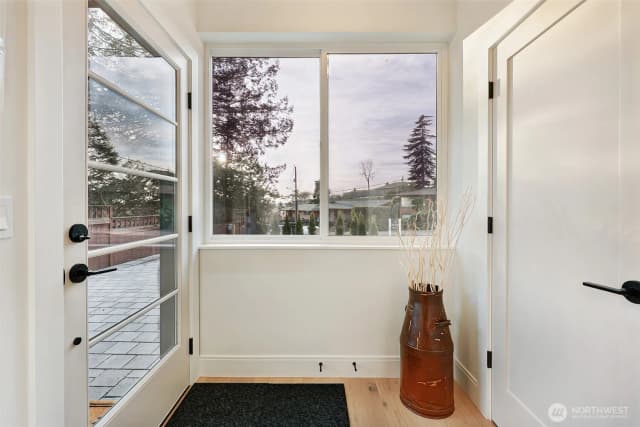 Property photo for 8810 41st Avenue Sw, Seattle photo 5