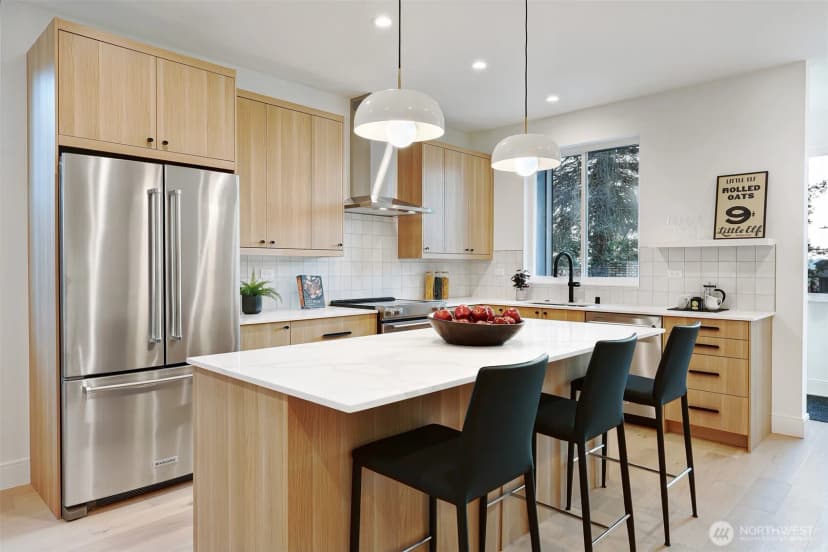 Property photo for 8810 41st Avenue Sw, Seattle photo 11