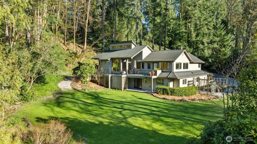 Property photo for 17055 37th Avenue Ne, Lake Forest Park photo 36