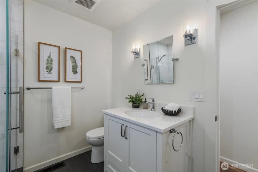 Property photo for 26290 Ohio Avenue Ne, Kingston photo 30