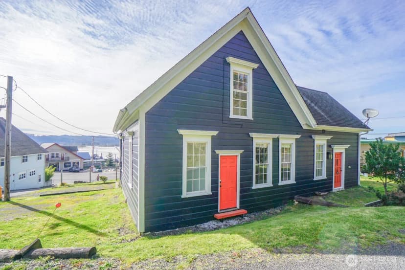 Property photo for 99 Main Street, Cathlamet photo 33
