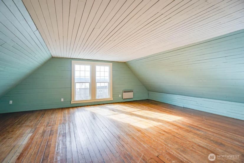 Property photo for 99 Main Street, Cathlamet photo 26