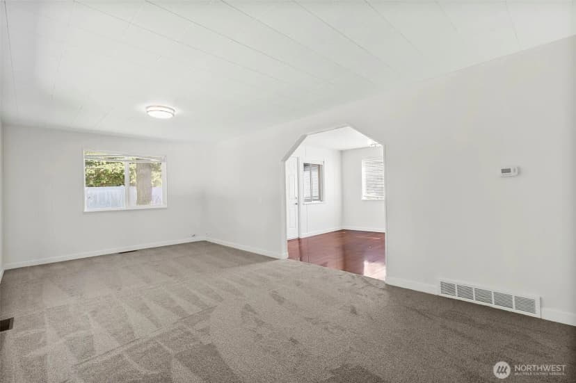 Property photo for 29041 112th Avenue Se, Auburn photo 9