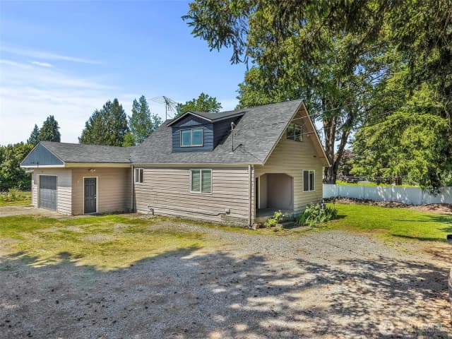 Property photo for 29041 112th Avenue Se, Auburn photo 3