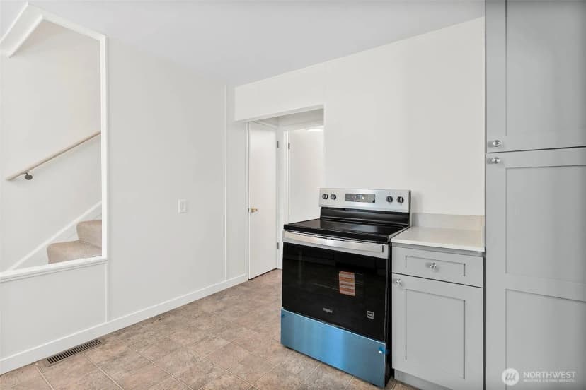 Property photo for 29041 112th Avenue Se, Auburn photo 13