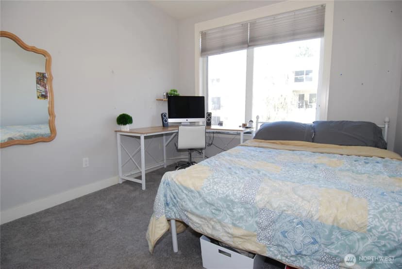 Property photo for 3217 Eastlake Avenue E #302, Seattle photo 12