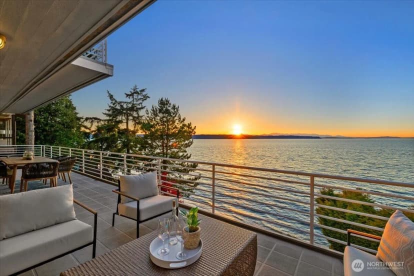 Property photo for 16733 Maplewild Avenue Sw, Burien