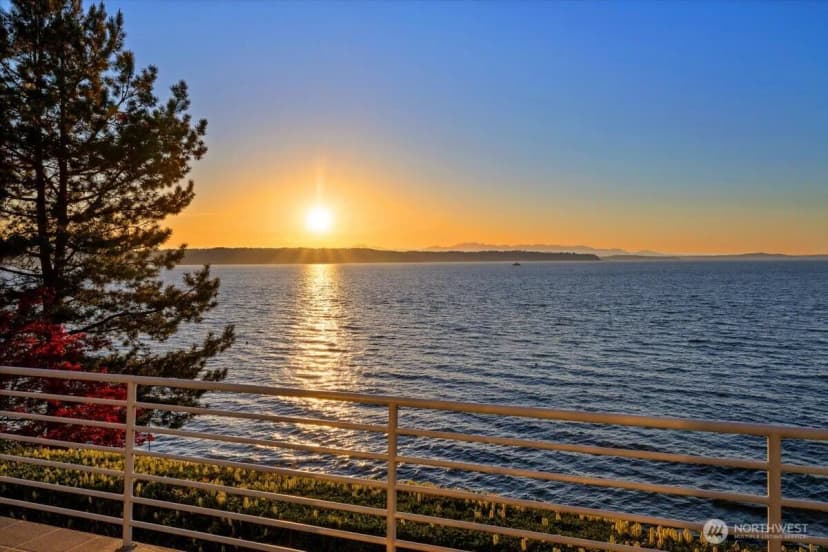 Property photo for 16733 Maplewild Avenue Sw, Burien photo 39