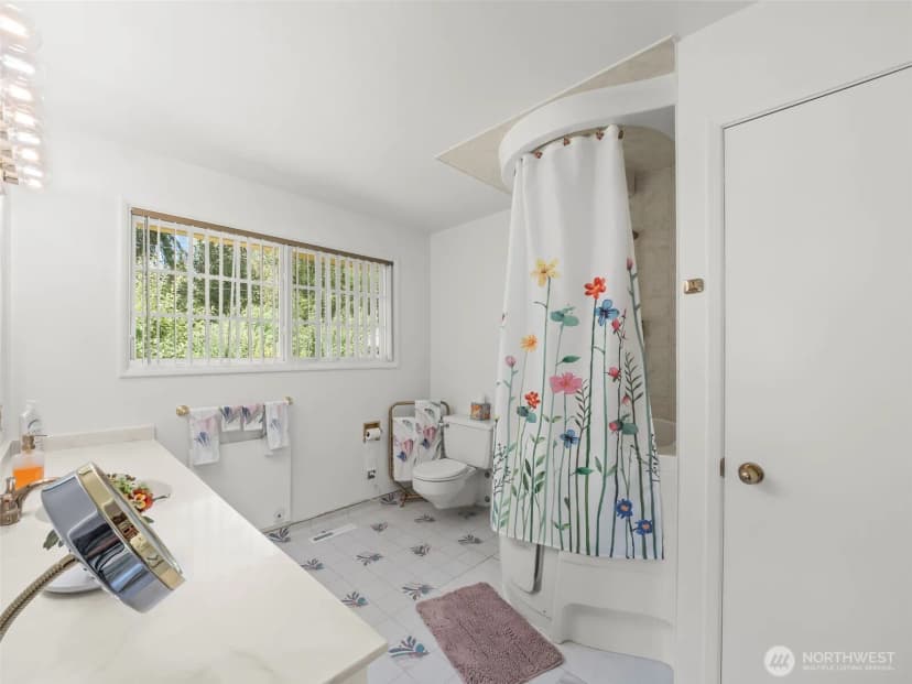 Property photo for 5523 53rd Street W, University Place photo 22