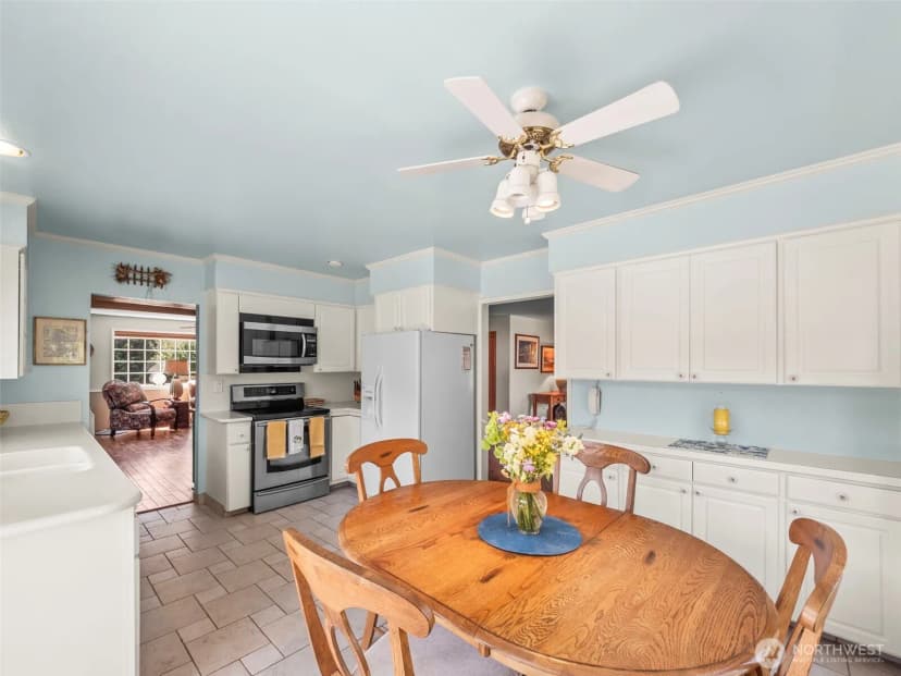 Property photo for 5523 53rd Street W, University Place photo 13