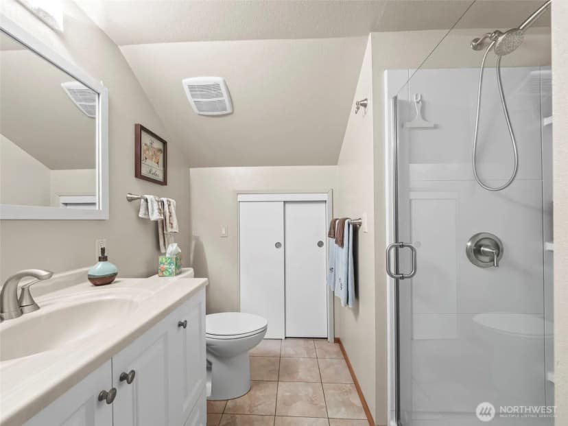 Property photo for 5523 53rd Street W, University Place photo 39