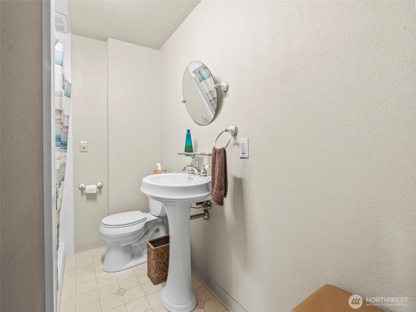 Property photo for 5523 53rd Street W, University Place photo 25