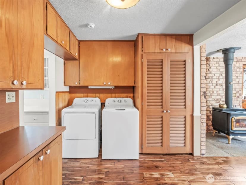 Property photo for 5523 53rd Street W, University Place photo 23