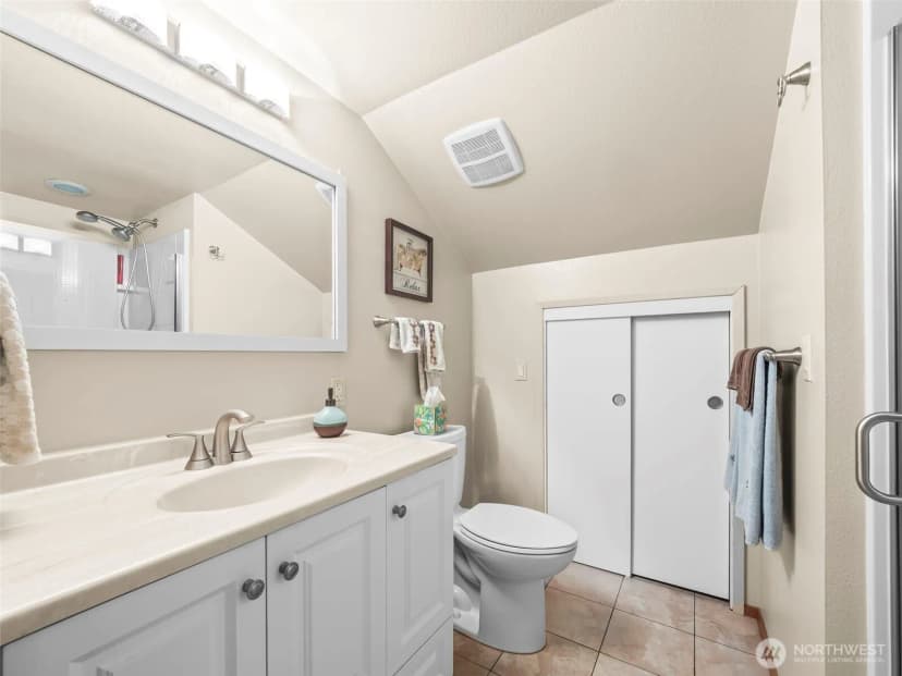 Property photo for 5523 53rd Street W, University Place photo 38