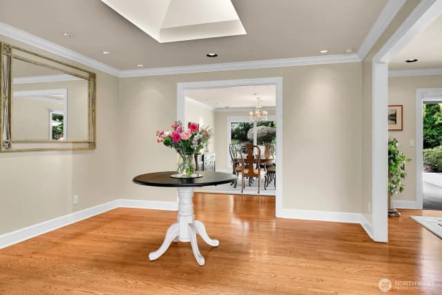 Property photo for 2209 38th Place E, Seattle photo 3