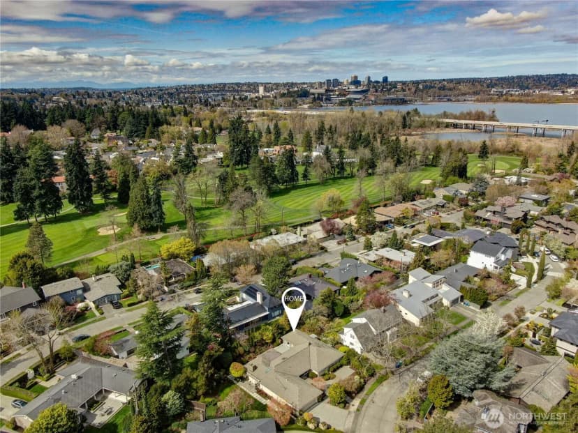 Property photo for 2209 38th Place E, Seattle photo 32