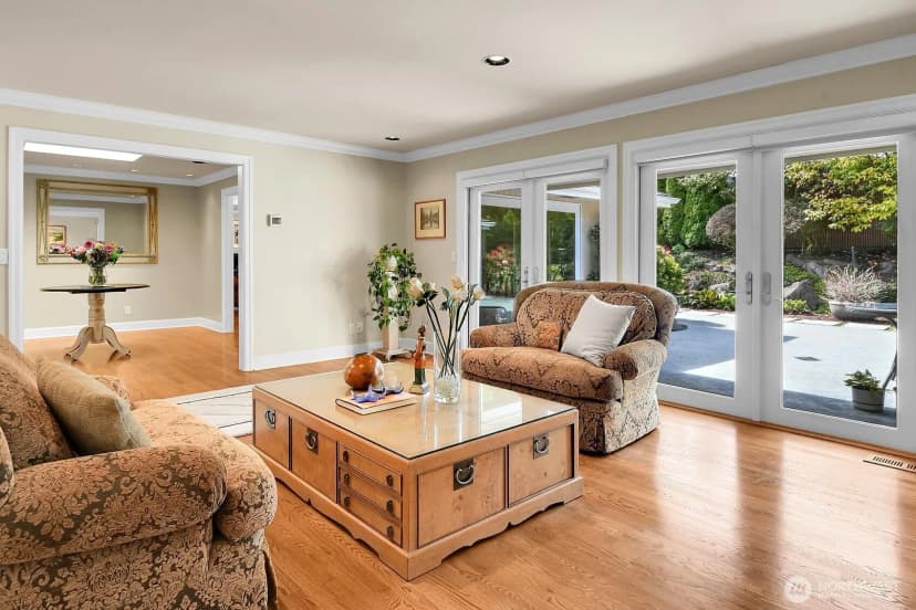 Property photo for 2209 38th Place E, Seattle photo 10