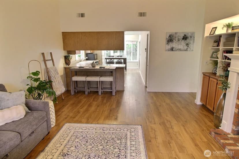 Property photo for 27720 128th Place Se, Kent photo 6