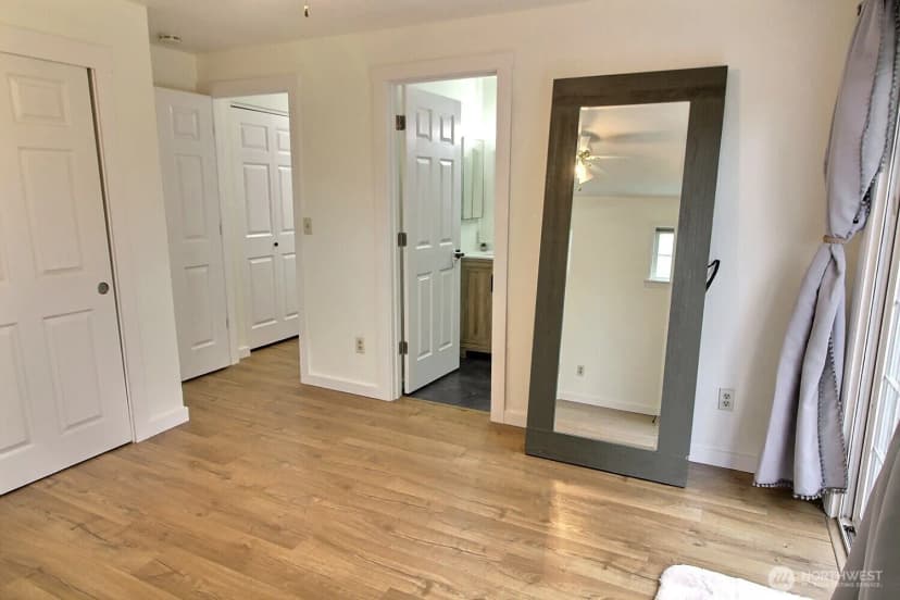 Property photo for 27720 128th Place Se, Kent photo 18