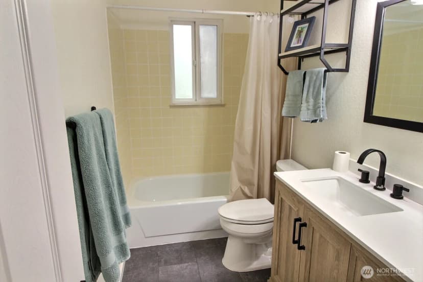Property photo for 27720 128th Place Se, Kent photo 25