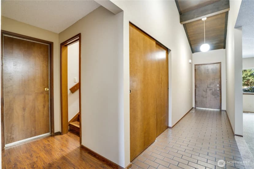 Property photo for 3023 Bridgeport Way W #b, University Place photo 9
