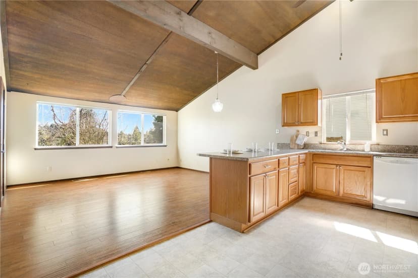 Property photo for 3023 Bridgeport Way W #b, University Place photo 6