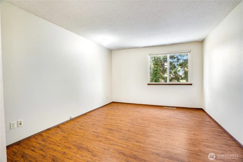 Property photo for 3023 Bridgeport Way W #b, University Place photo 17